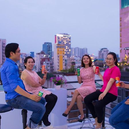 Full House Homestay Ho-Chi-Minh-Stadt Exterior foto