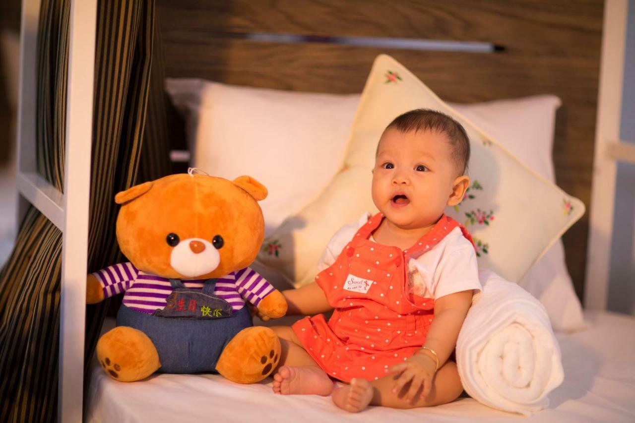 Full House Homestay Ho-Chi-Minh-Stadt Exterior foto