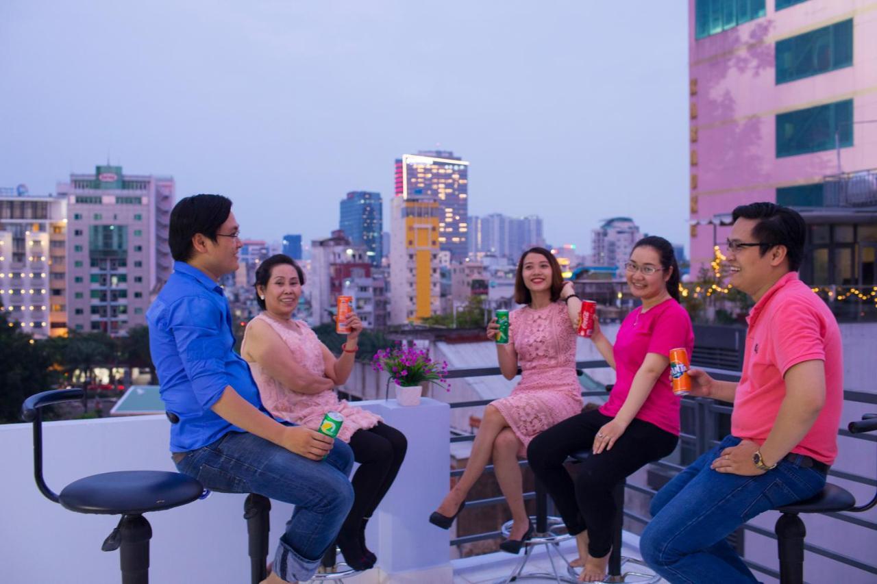 Full House Homestay Ho-Chi-Minh-Stadt Exterior foto